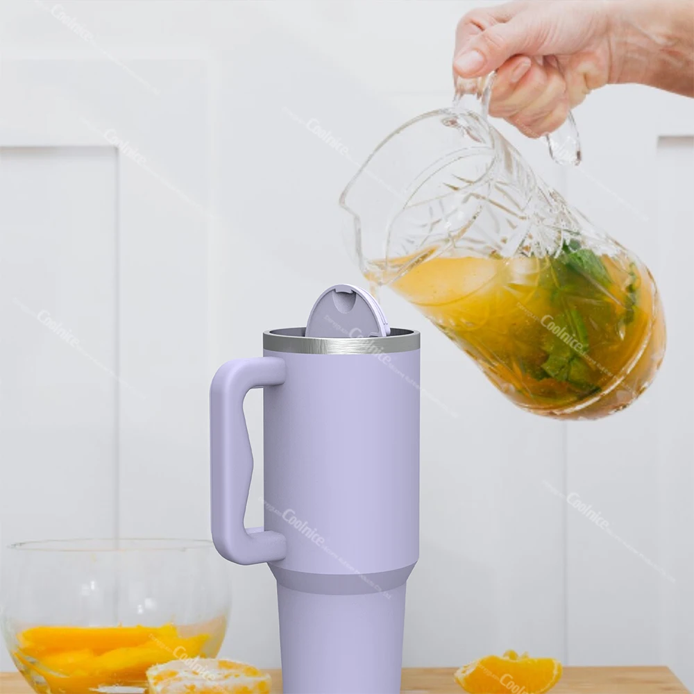 Creative 2 in 1 design Drink Separator Silicone Liner Compatible with Stanly Cup 40 oz for Cold Drink Separator for Coffee