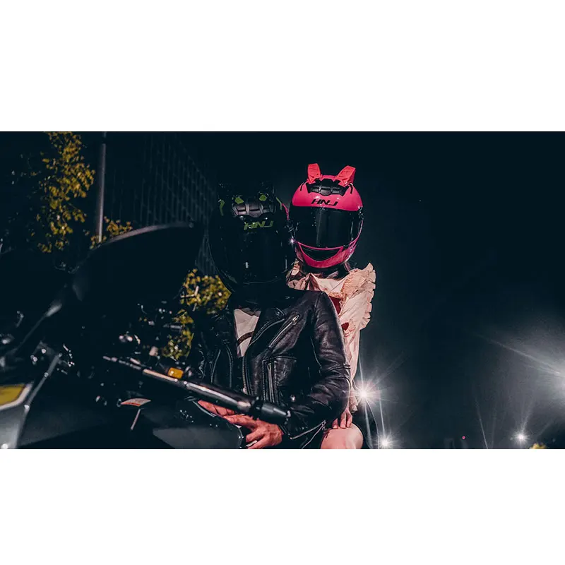 Men Helmet Motorcycle  Full Face Motocross Helmet Cat Ears Casco Moto Motorcycle Motorbike Riding Capacete Casque Moto Helmet