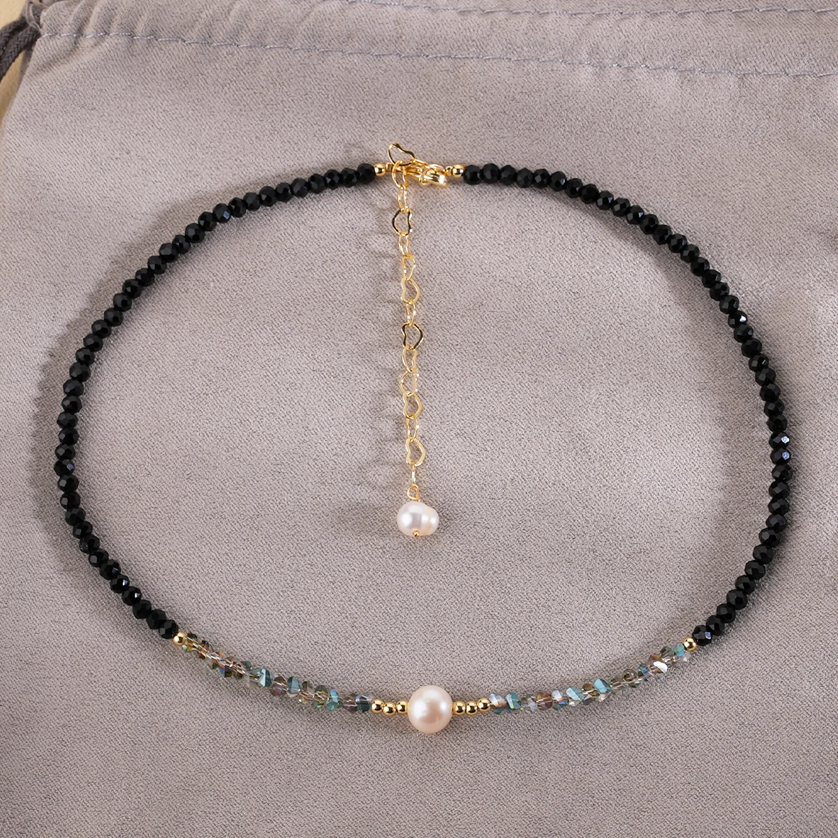 Baroque Pearl Wholesale Fashion Statement Jewelry Women Luxury Gold Black Crystal Beaded Natural Pearl Chocker Necklace
