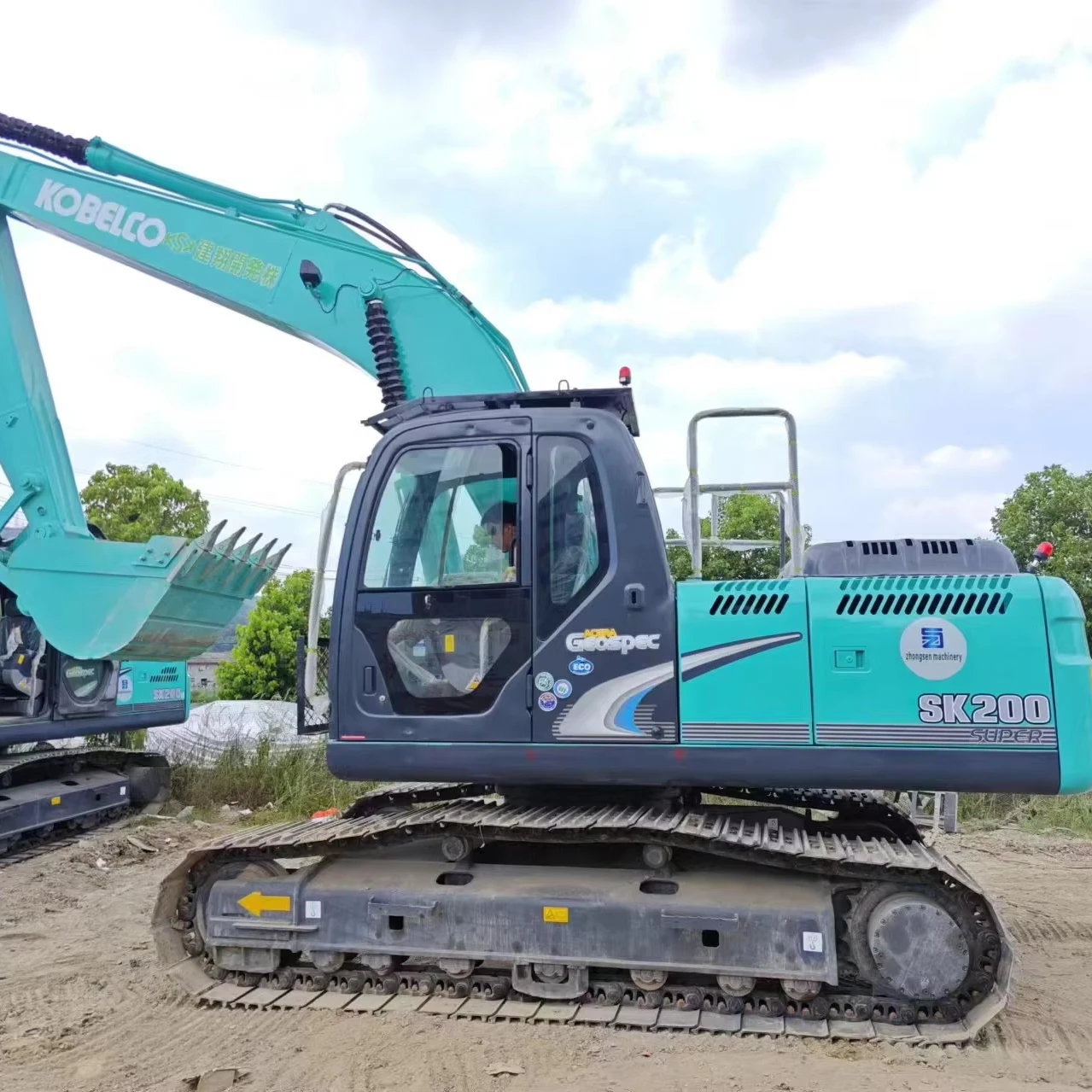 Малый экскаватор Kobelco YN200-8 Строительная техника на открытом воздухе гусеничный Многофункциональный