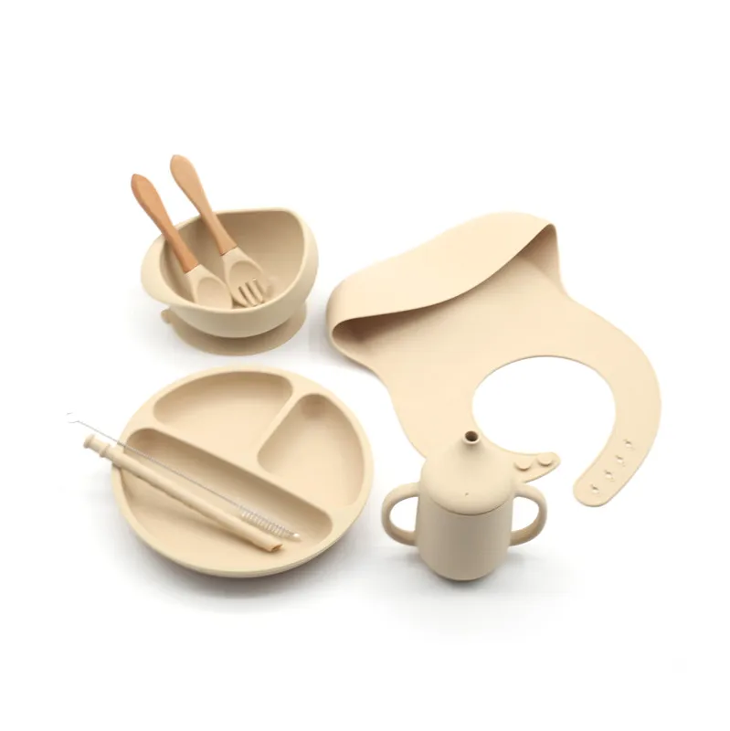 Wholesale Custom Baby Feeding Plate Silicone Baby Spoon Suction Baby Bowl Toddler Drinking Cup Set