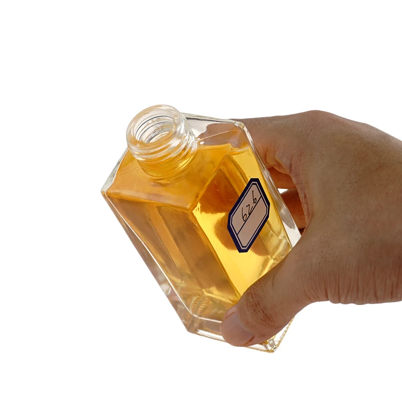 Wholesale 50ml Mini Square Liquor Bottles Empty Whisky Wine Glass Bottle with Screw Cap