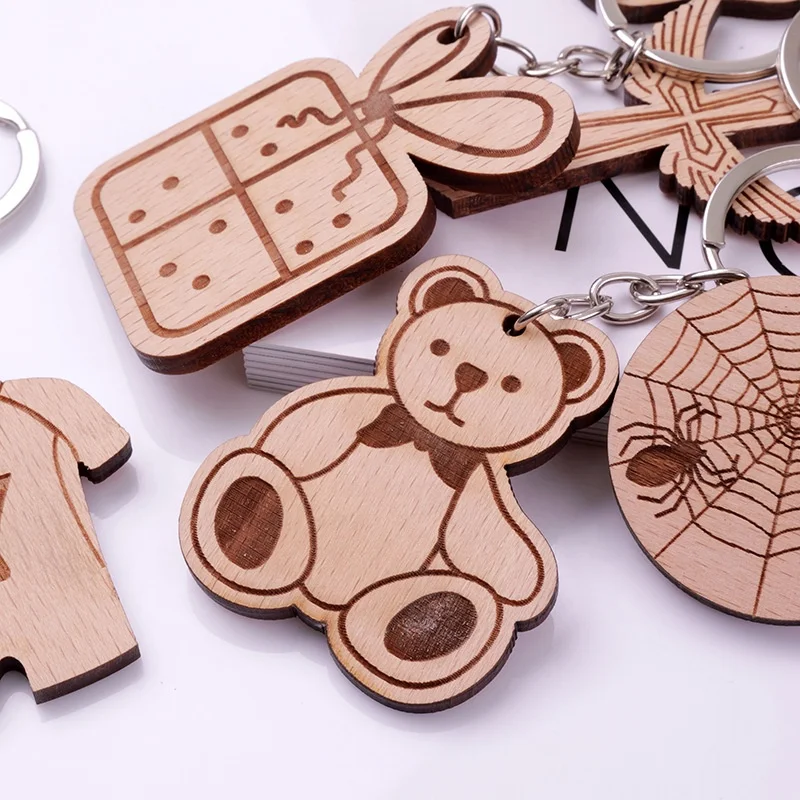 Personalized Cartoon Cute Animal Wood Key Chains Metal Car Key Holders Wood Keychains