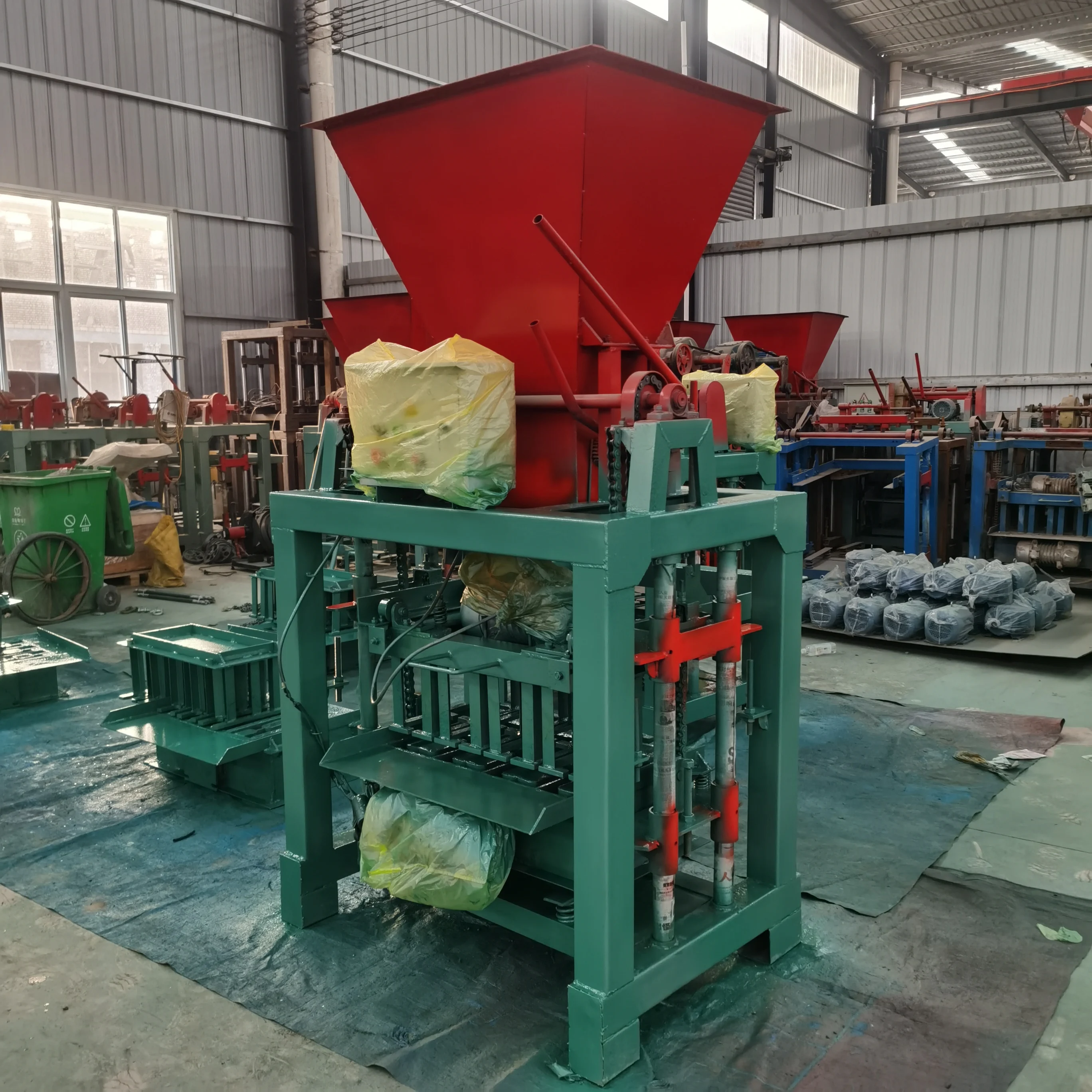 Used Compressed Earth Brick Machine for Hollow Block Making Cement Raw Material with Reliable Engine and Gearbox