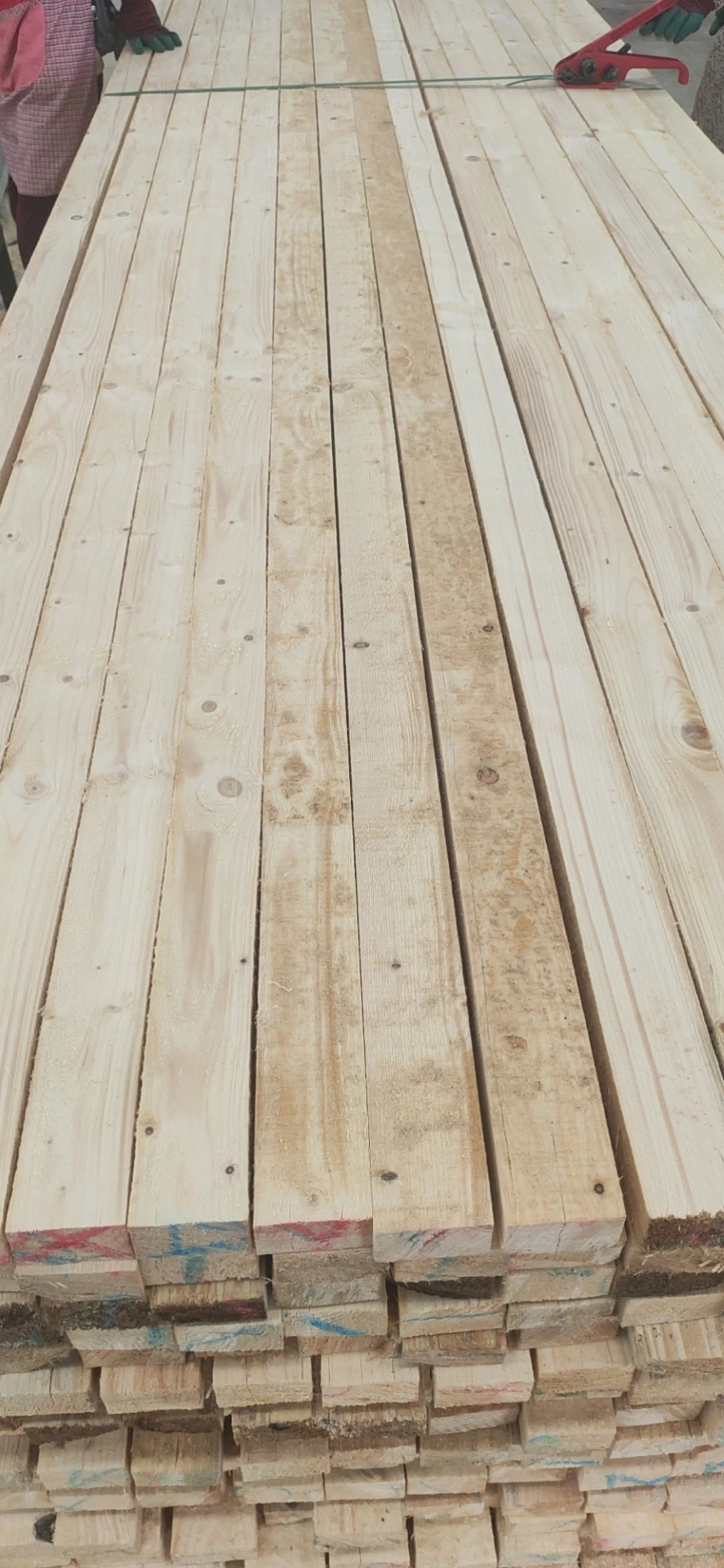 Hot Sale 18mm Film Faced Plywood / Formwork / Marine Plywood For Construction