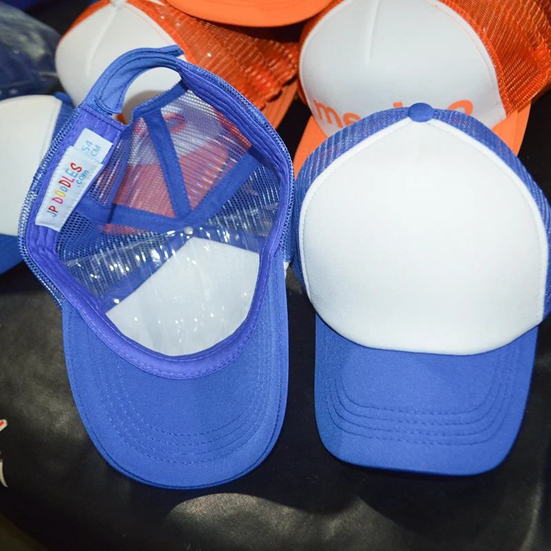 Оптовая продажа пустая спортивная шапка с логотипом на заказ 5 панелей вышивкой сетчатая шапка-тракер из пенопласта