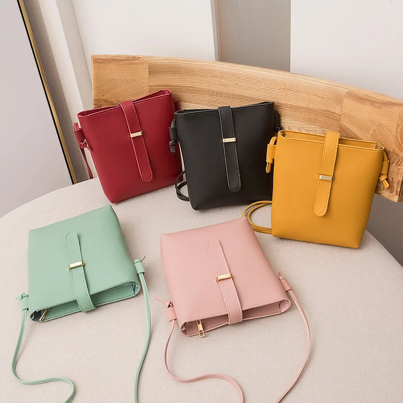 2022 Crossbody Cheap Women Bags Fashion Versatile Bucket Wholesale Women Handbags High Grade Feeling Small Bag Ladies