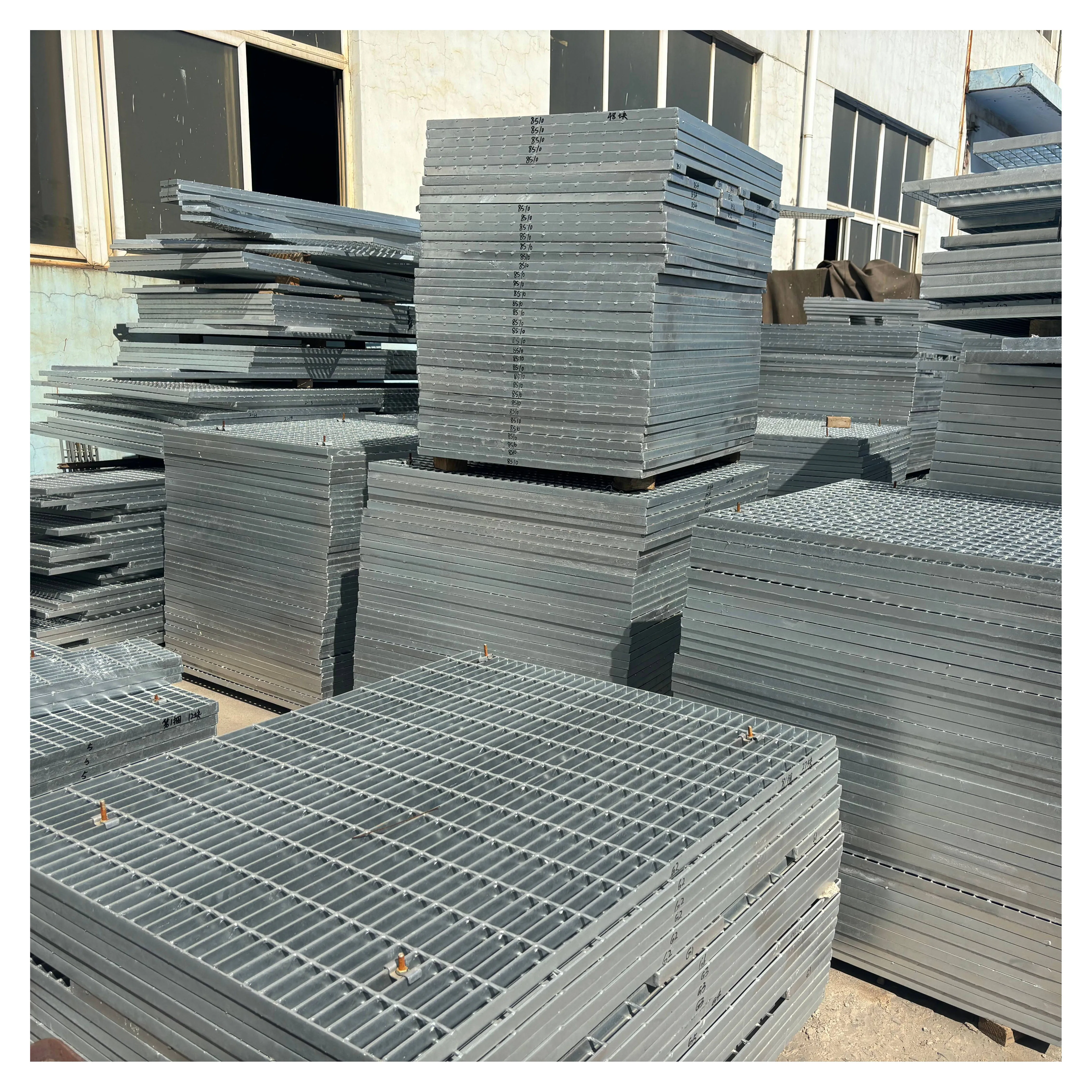 Factory Directly Wholesale Galvanized Carbon Steel Grating Car Parking Stainless Steel Car Wash Grate Floor
