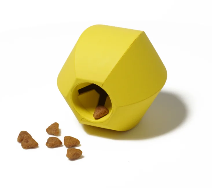 Vking High Quality Bite Resistant Rubber Dog Toy Feeder Ball Pet Product Ball Toy Treat