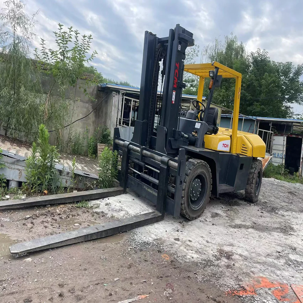 High Quality TCM 11 Ton Forklift Second-Hand Used Machine New Condition Industrial Construction Machinery Core Engine Component