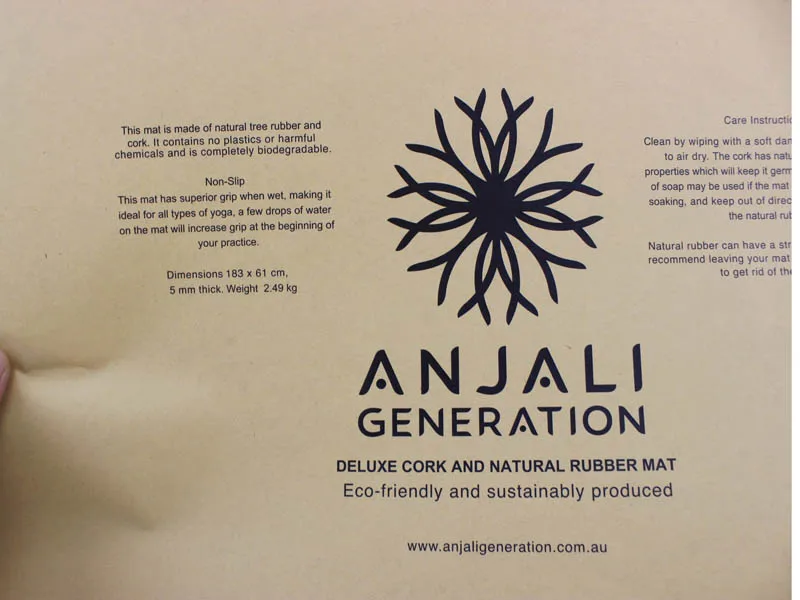 well sale oval QR code sticker for cosmetic shop,cosmetic label printing brown kraft paper hot stamp heart shape stickers roll