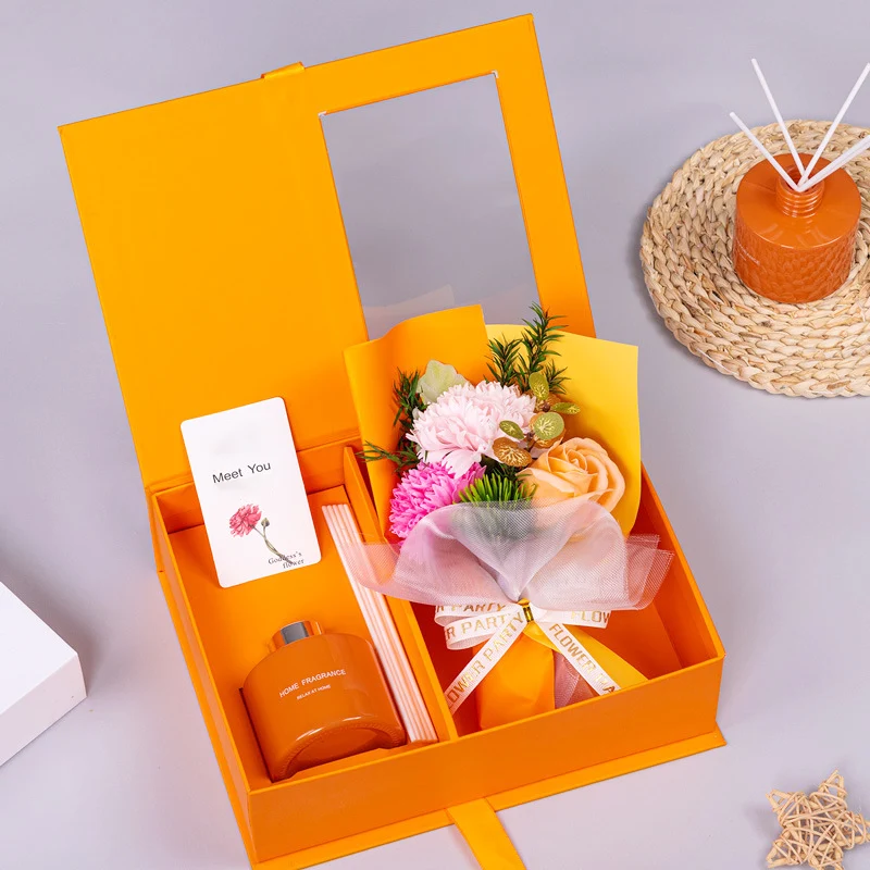 Private Label Glass Jar Luxury Aroma Home Fragrance Dried Flower Flower and Reed Diffuser Set with Magnetic Box