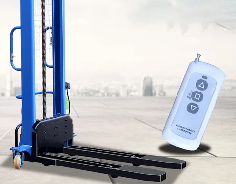 walkie stacker reach