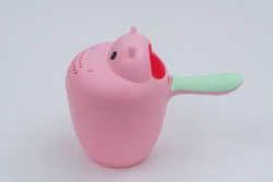 Multifunction Bathroom Accessories Shampoo Plastic Toddler Kids Baby Wash Hair Bathrinse Cup Eco-friendly with Cartoon Design