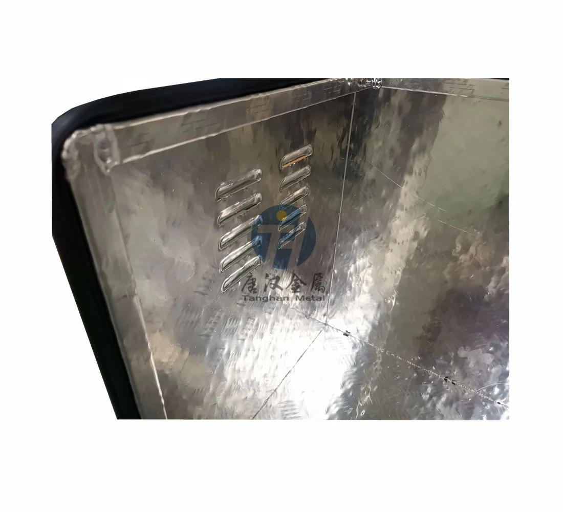 Aluminium checker plate top opening door generator tools storage tool box with heat emession hole