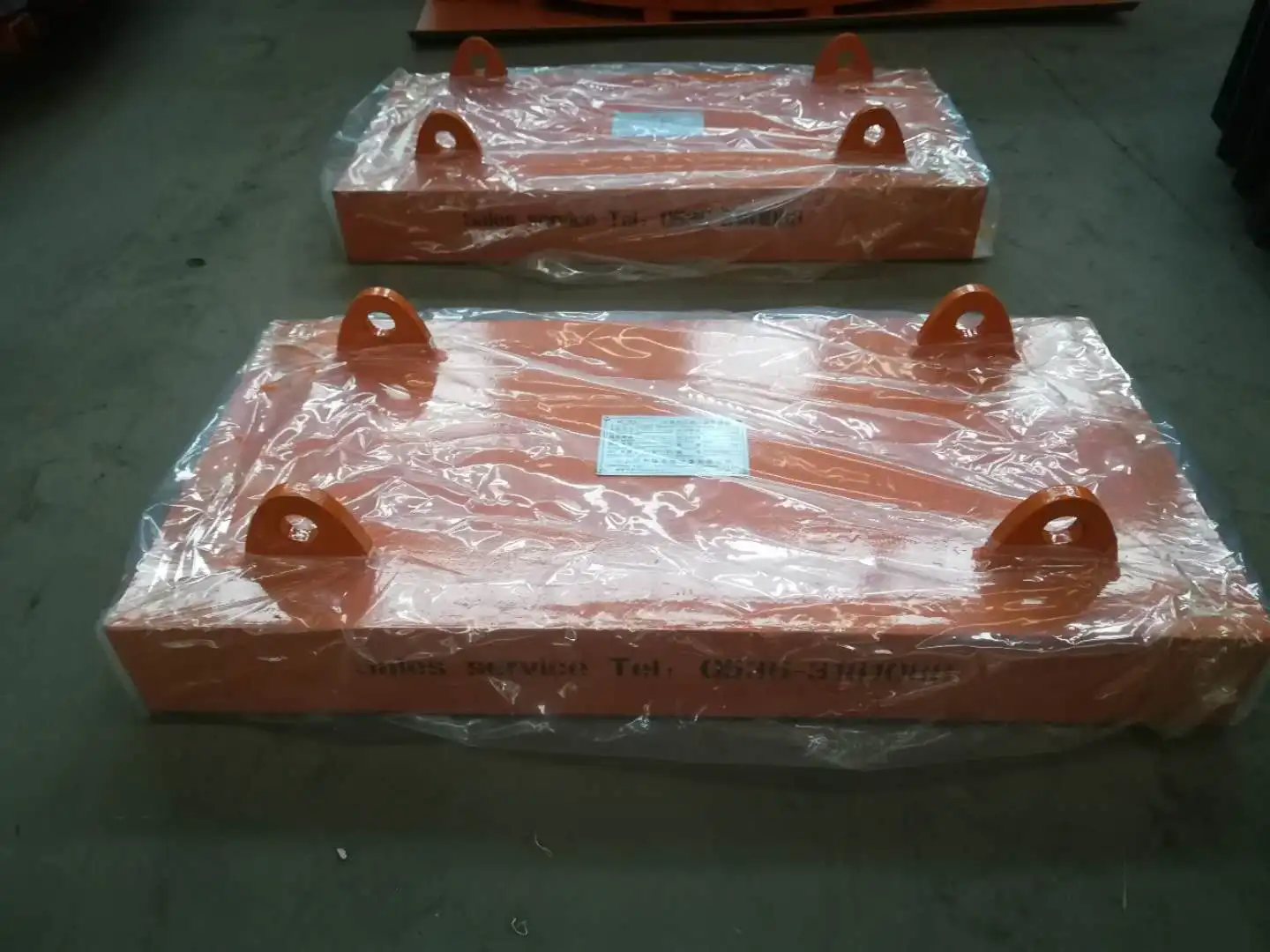 mineral  iron remove supplier permanent magnetic separator for conveyor belt