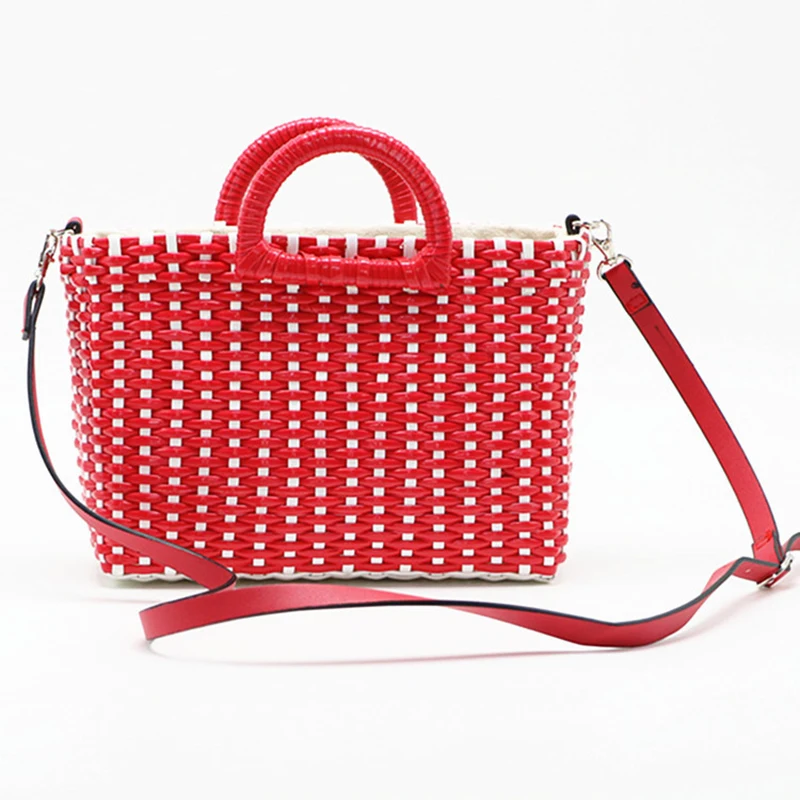 Summer fashion woven beach tote bags rattan bag 2022 ladies handbags wholesale