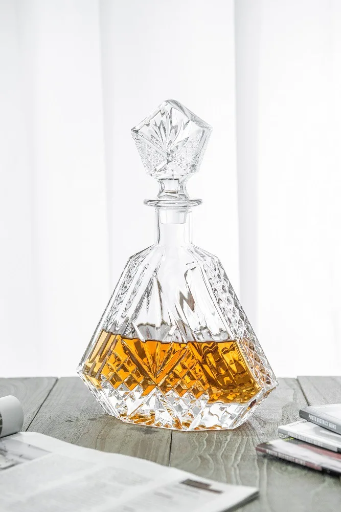 Whiskey Cognac Decanter Set with 6-Piece Crystal Whiskey Glasses Set Mens Gift Premium Liquor