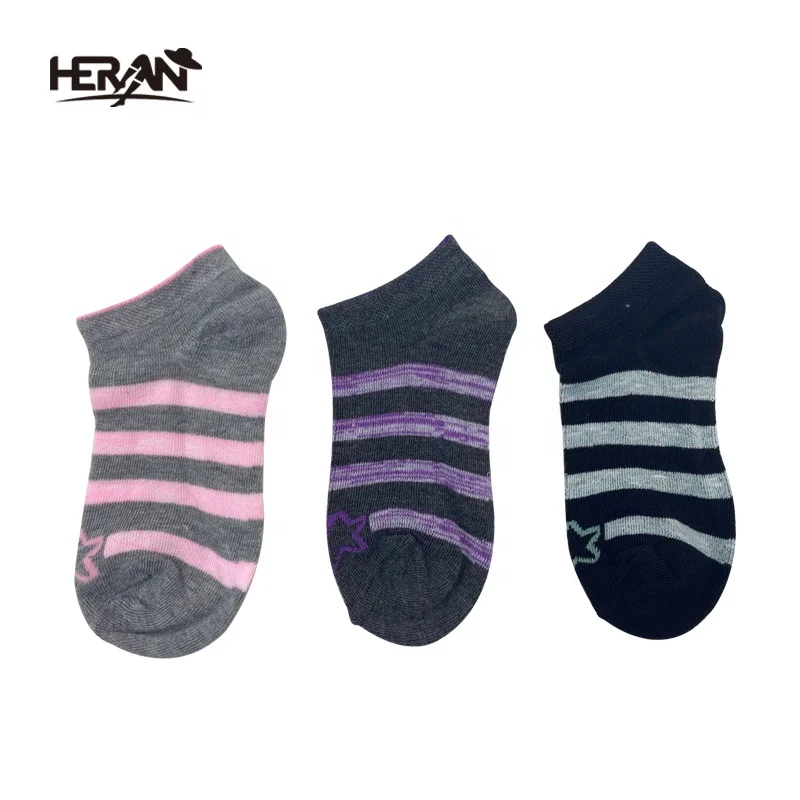 Wholesale cheap polyester jacquard striped kids ankle socks for girls (1600378838271)