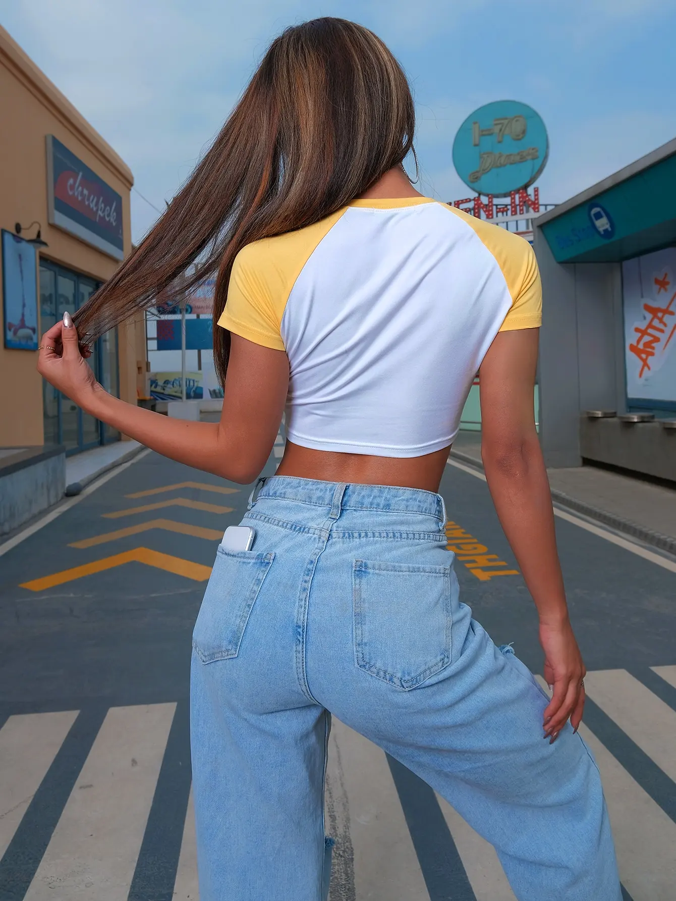 Custom Slogan White Print Baseball Crop Top Sexy Cropped T-Shirt Women Tight Slim Soft Cotton Spandex Girls Summer Baby Tee