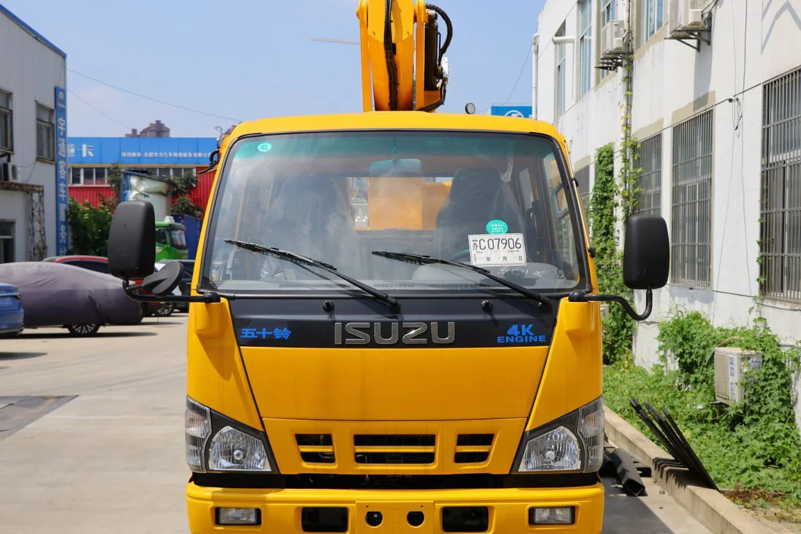 2024 China Aerial Ladder Fire Truck XCMG Isuzu 120 HP 4X2 Double Row New High-altitude Operation Trucks For Sale