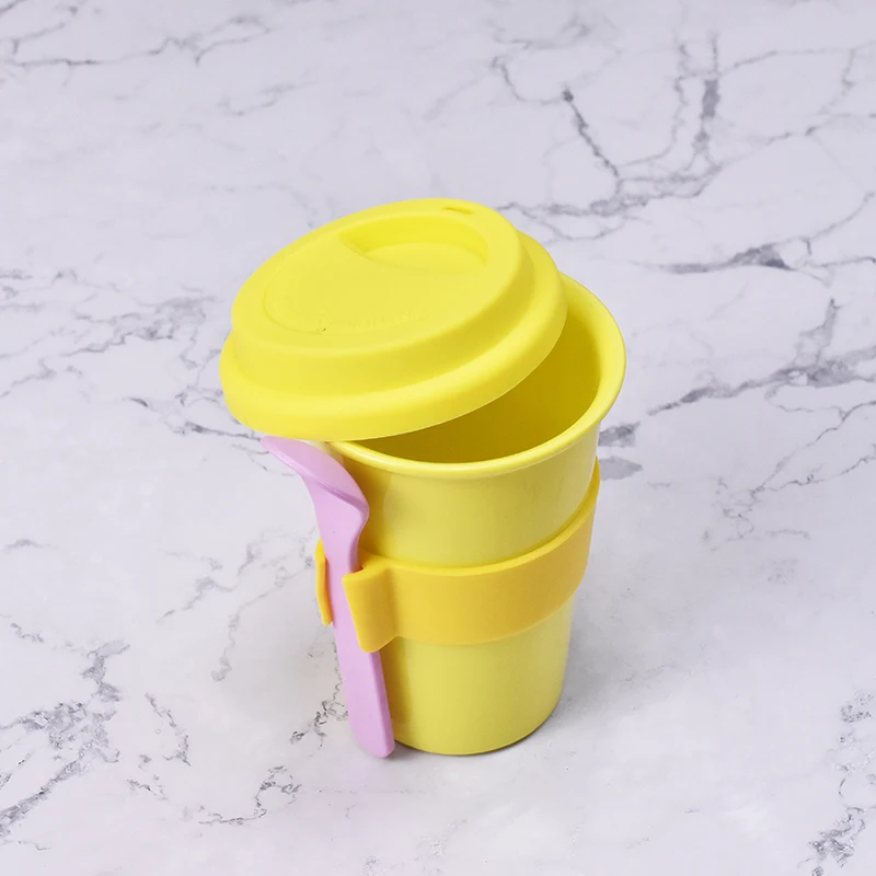 Reusable environment-friendly PLA polylactic acid coffee cup with lid can be fully degraded