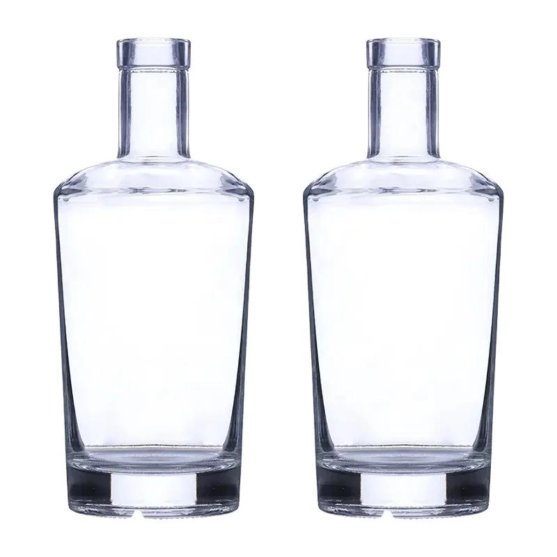 New Design Creative transparent alcoholic beverages bottle whiskey bourbon gothic liquor bottle 750ml skull glass bottles