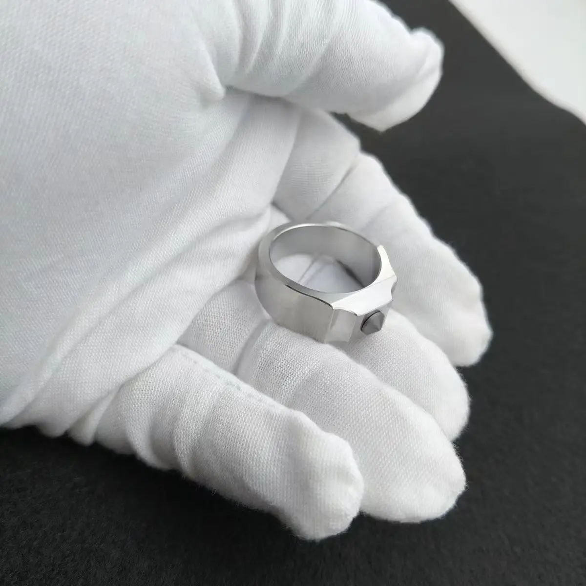 Custom Mixed metal oxide anode brass knuckles cartridge steel knuckles