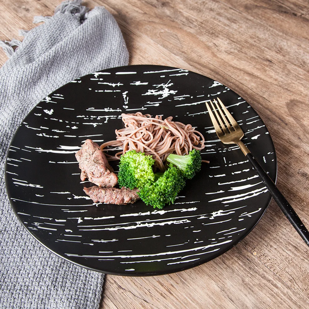Wholesale customized ceramic dining plates 8 9 10.11 12 inch round matte black slate self-service dining plates