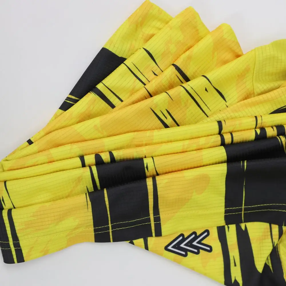 Factory Wholesale Soccer Uniforms Sport Wear Classic V Neck 100% Polyester T-shirts Custom Sublimation Football Jersey