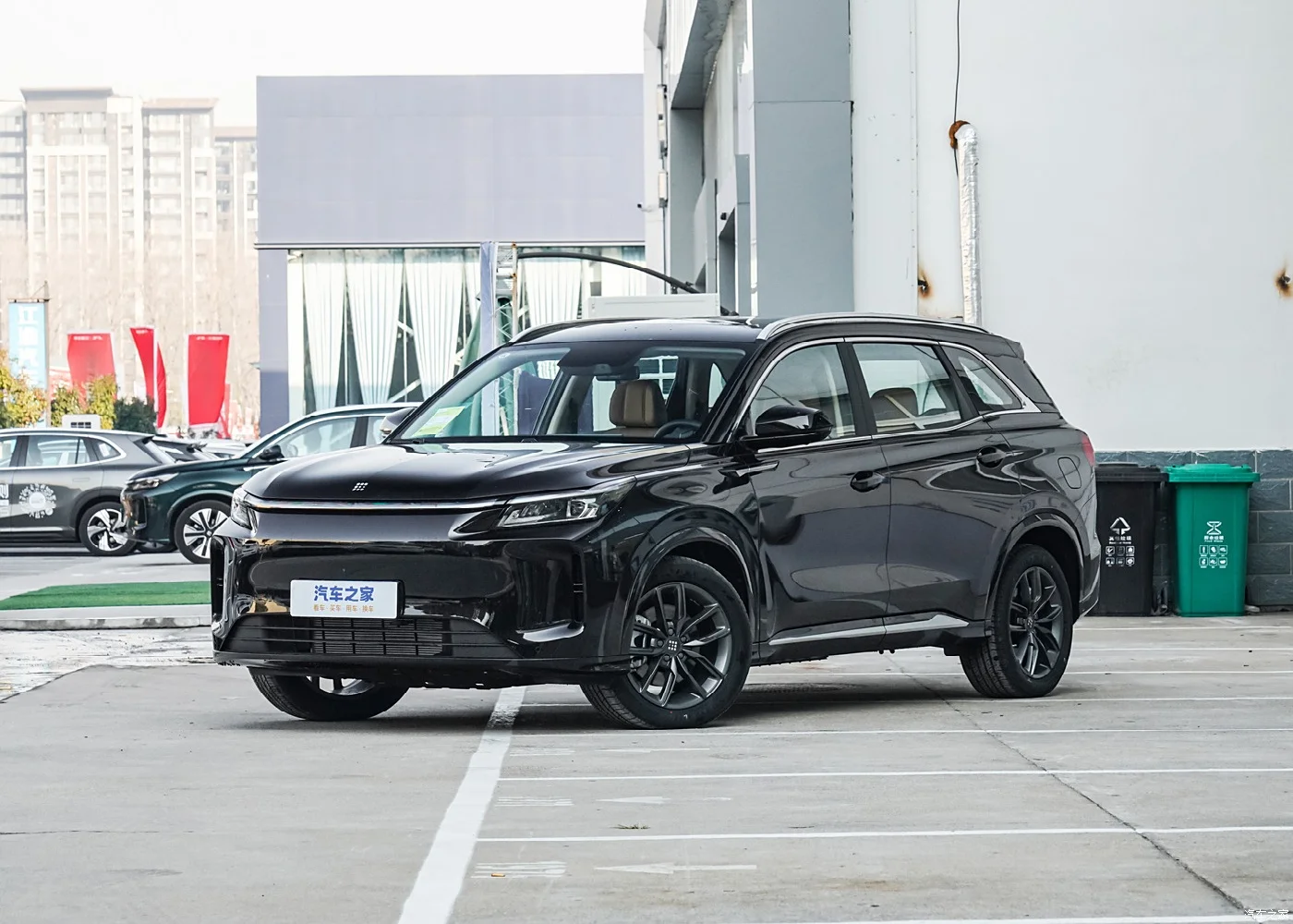New Hot Landian Plug-in Hybrid SUV SERES DFSK E5 PLUS 120km 165KM range 1.5L 5 7 seater family suv good price for sale