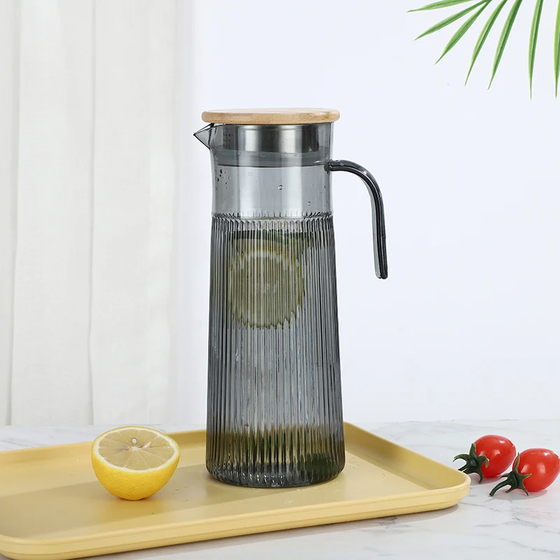 Factory Price 1000ml Household Vertical Stripe Glass Cold Water Lemon Tea High Capacity Heat-proof Bottle