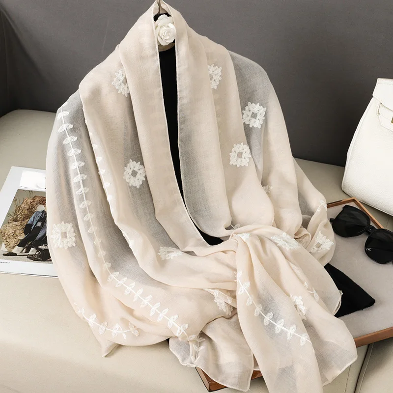 2023 New Design Embroidery Muslim Long Scarf Shawl Embroidery Designs Tudung  Cotton Hijabs