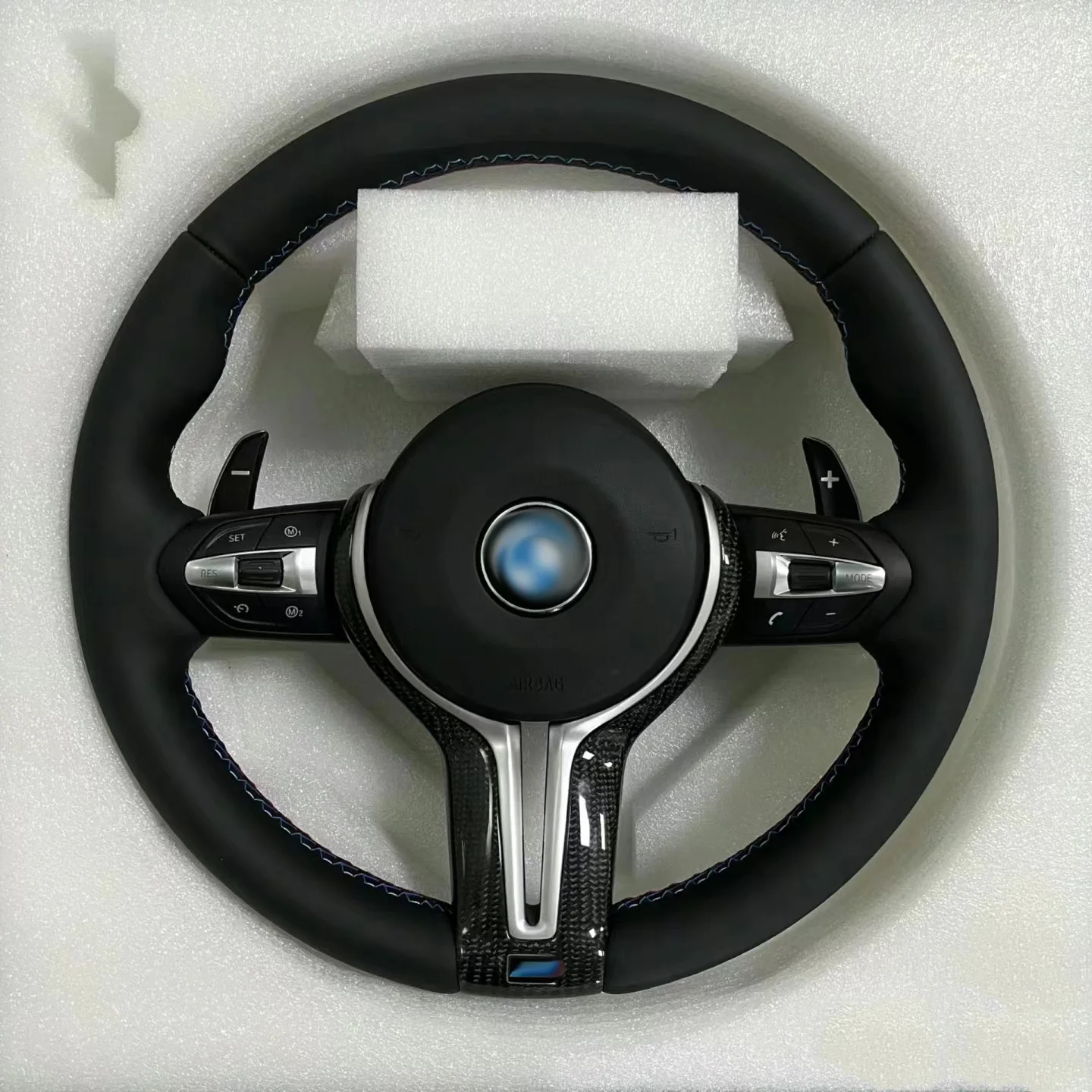 Автозапчасти с кожаным рулевым колесом для BMW F10 M3 M6 M7 M5 E46 E60 E90 E92 G20 G30 g37 автомобильные аксессуары