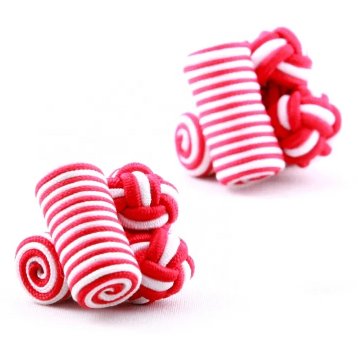 Бутона манжетой en soie