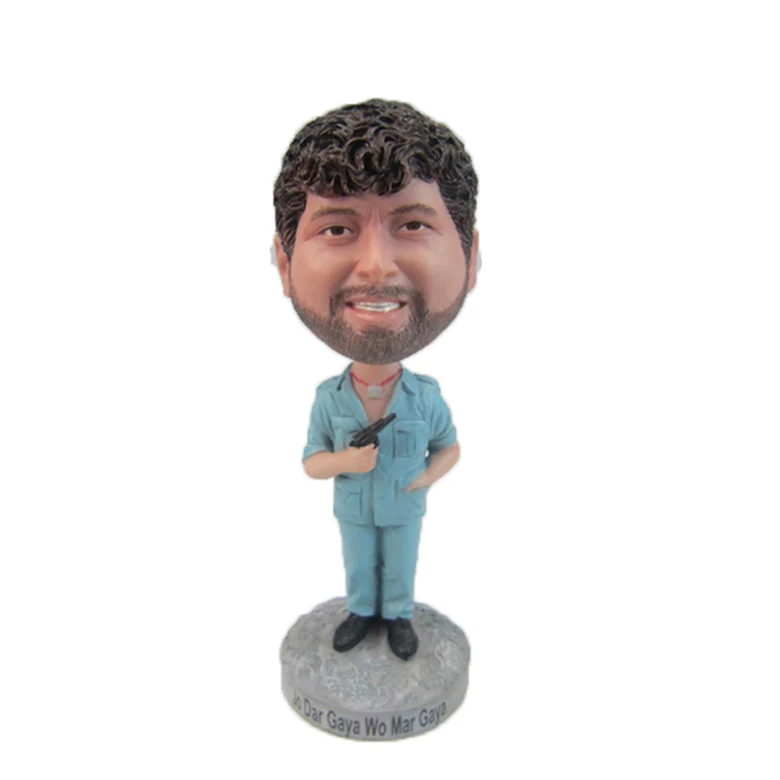 Free Sample cheap price custom resin bobblehead dolls