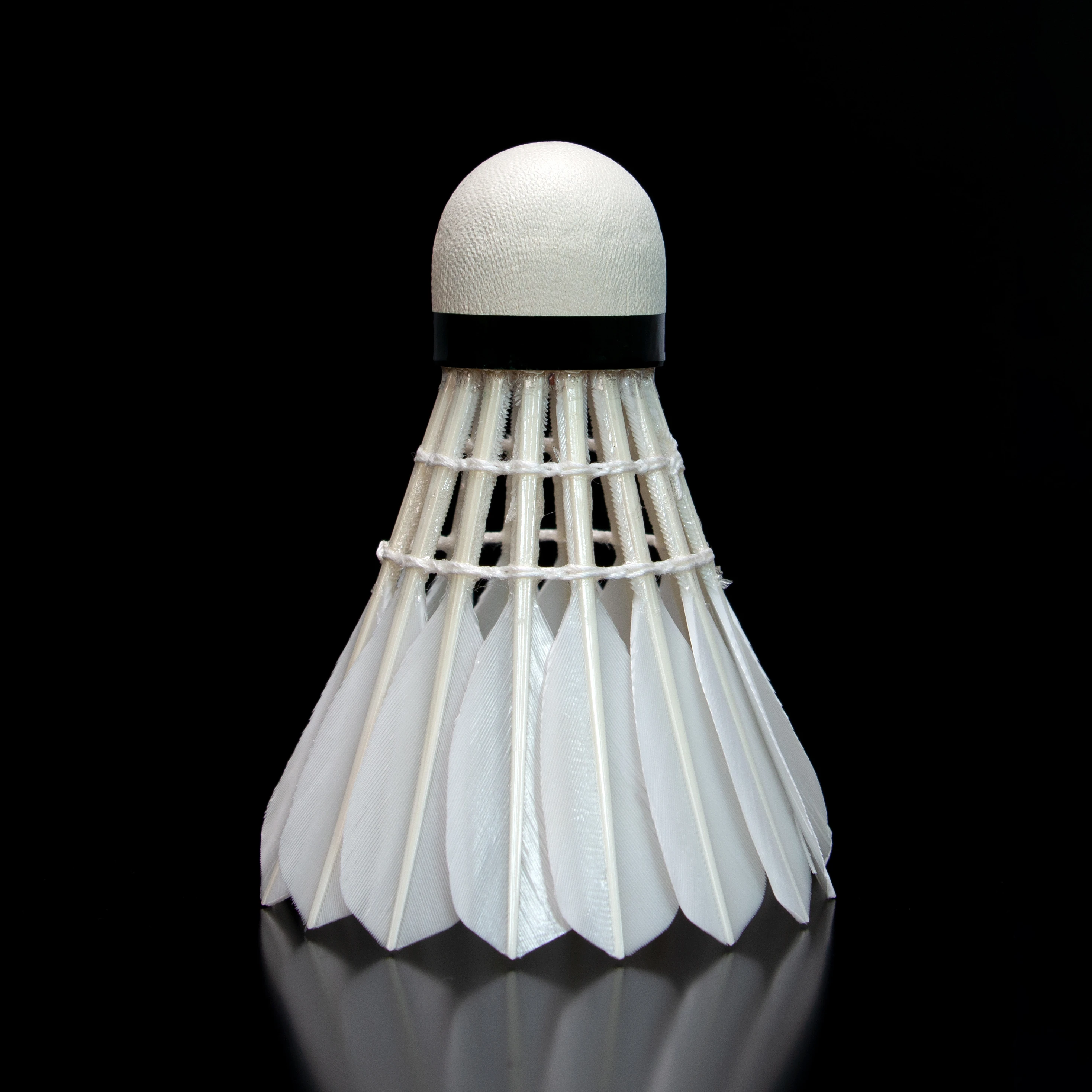 Lingmei 50 бадминтон с утиным пером для взрослых клубный матч низкая цена лидер продаж на рынке Индонезии