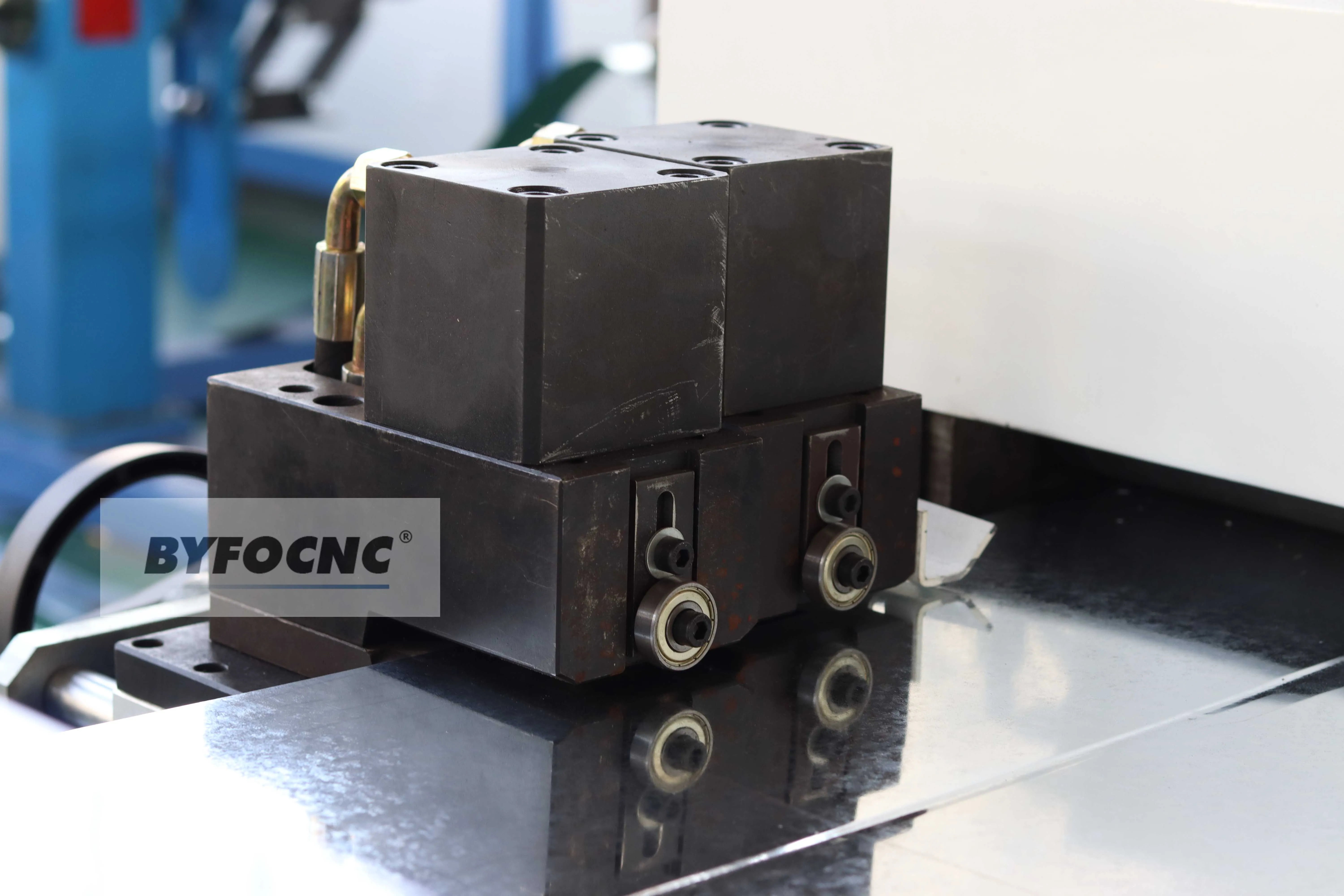 BYFO steel sheet duct manufacturing machine square duct machine duct auto manufacturing line 3