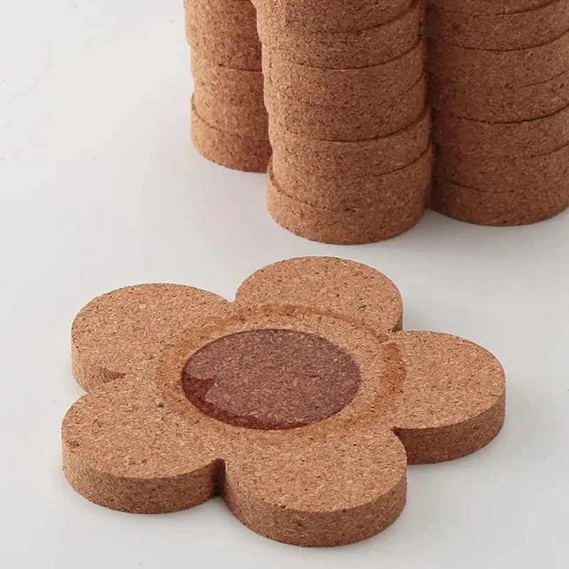 Cute Natural Cork Flower Coasters, Wooden Flowers Insulation Pad  Wall Hanging Dining Table Pad for Coffee Tea Cup