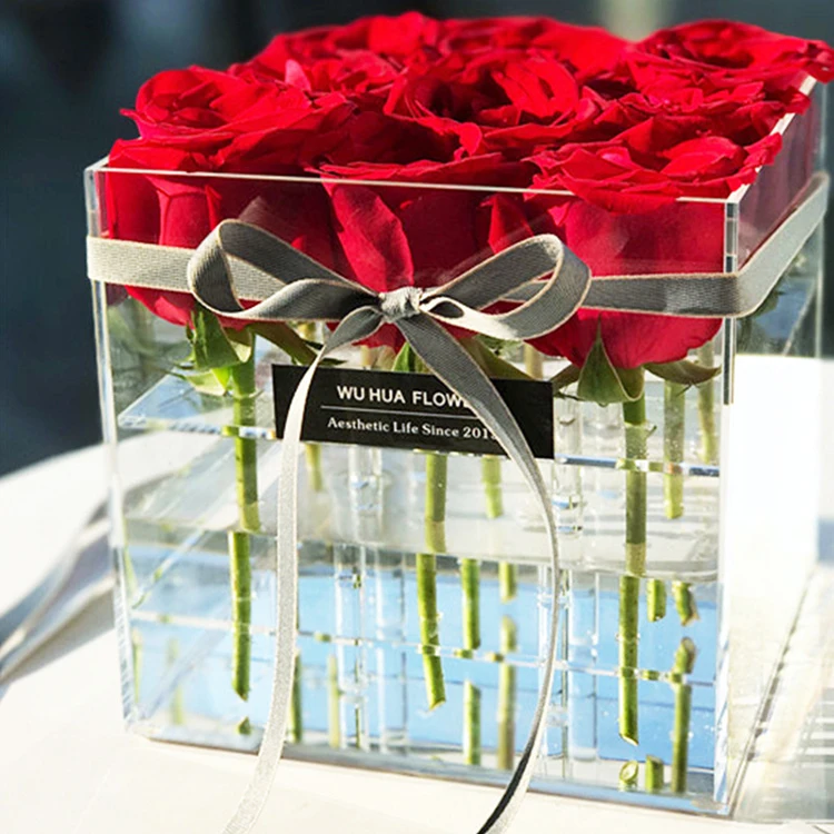 
Festival Souvenir Gifts Cover Plexiglass Decorative Fresh Preserved Rose Flower Preserved Roses In Acrylic Box 