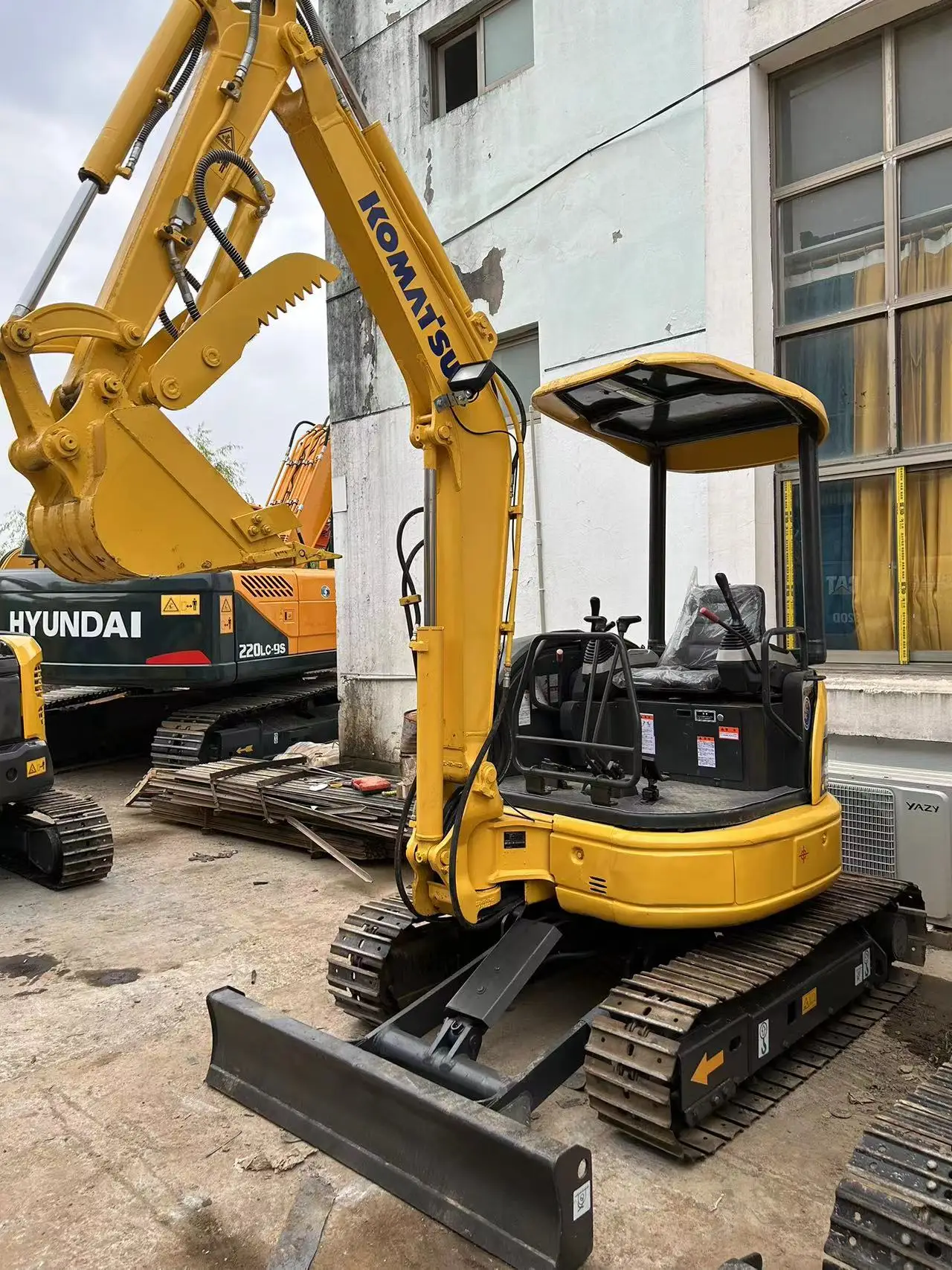 Used Hitachi Crawler Excavators Komatsu pc40 Digger With Original Spare Parts Used Excavator Kubota U35 Mini used excavator