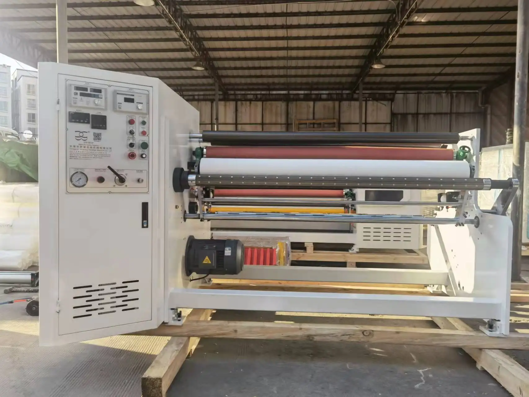 Multifunction Economical  Log Rolls Rewinder Machine for Easy Operation