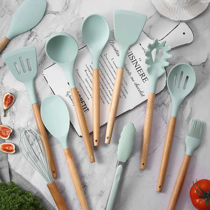12 Pieces in 1 Set Kitchenware Wooden Handles Utensilios De Cocina Kitchen Accessories Silicone Spatula Cooking Utensil