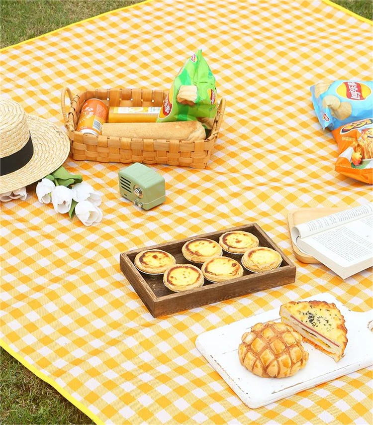 Factory Outdoor Foldable Portable Sand Proof Waterproof Picnic Beach Mat wholesale picnic blanket