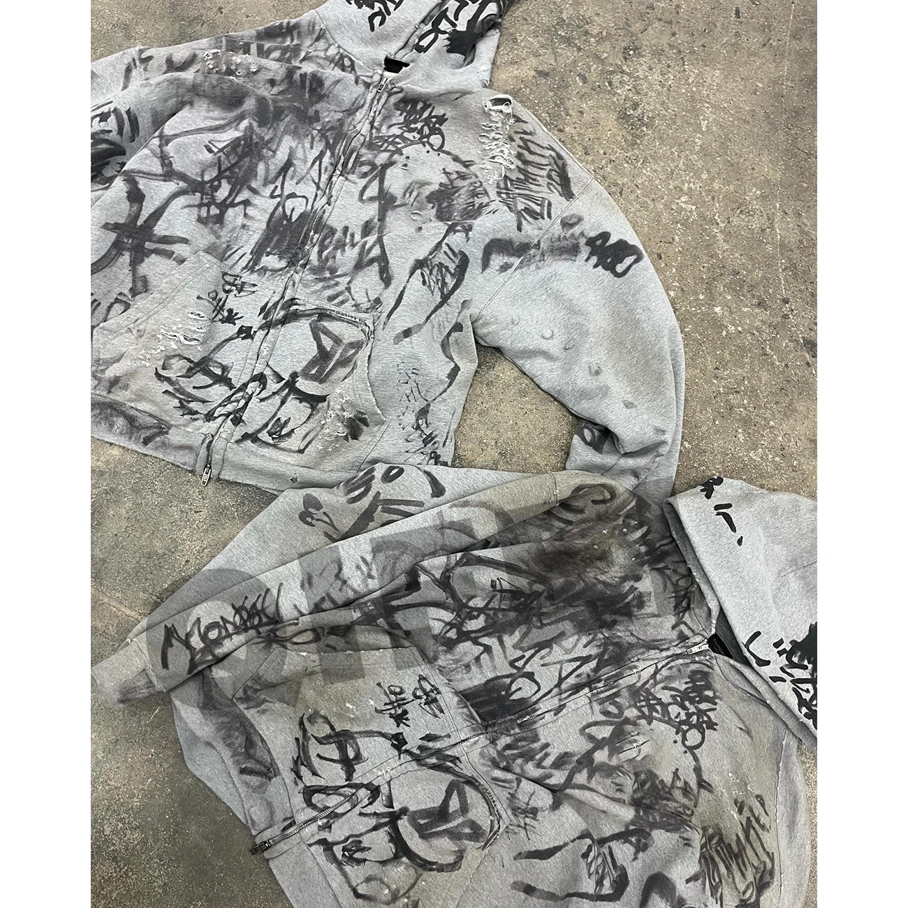 Custom zipper oversized streetwear graffiti full over printing streetwear sun faded mens distressed zip up hoodies