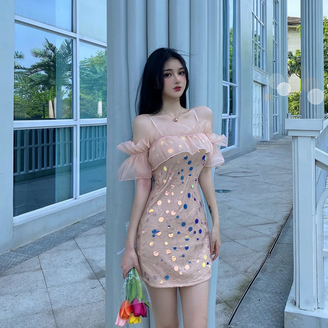 Бюстгальтер с рюшами на бретелях, короткий рукав, блестки, розовое ТРАПЕЦИЕВИДНОЕ короткое платье, милое платье