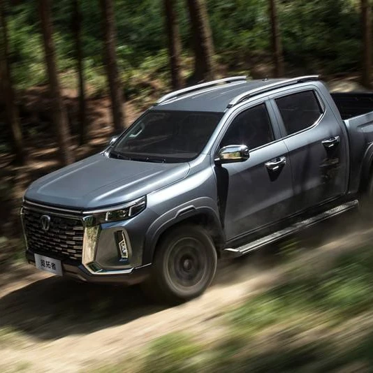 Changan Hunter Explorer Pickup Trucks 8AT 2WD/4WD 1996cc Engine Double Airbags Off Road Small 4x4 Pick Up Truck