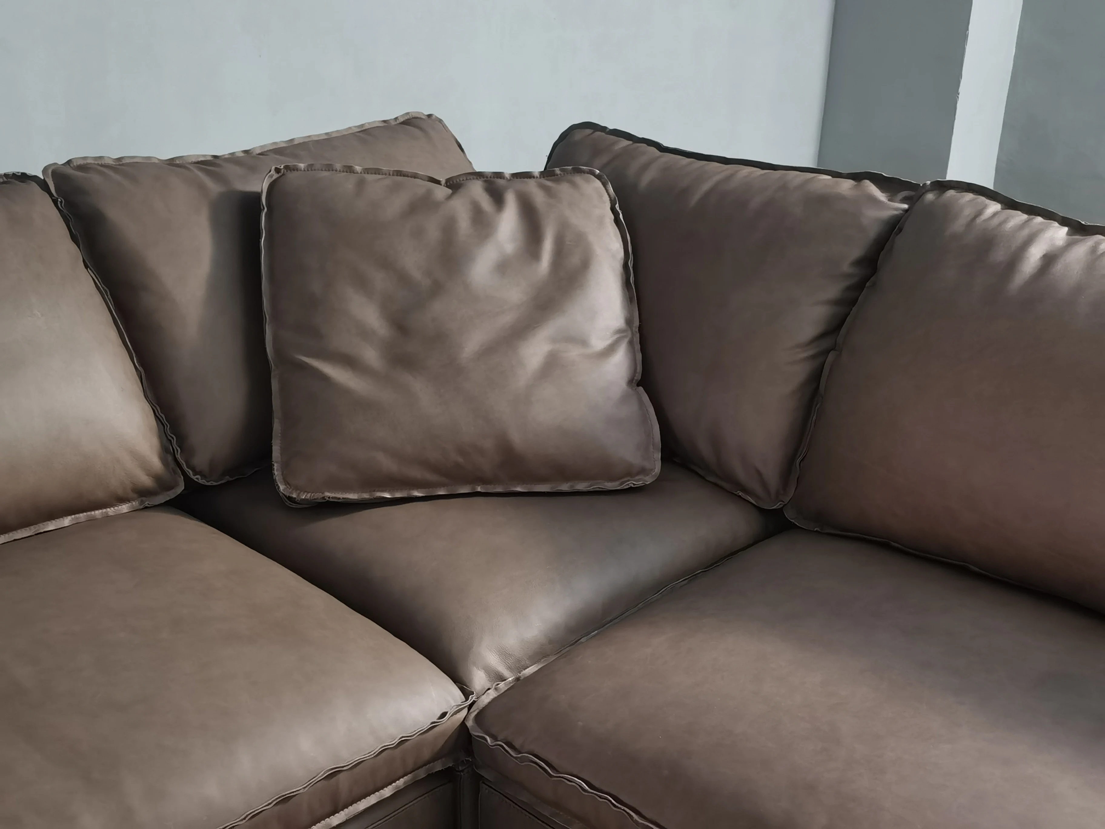 Диван для гостиной