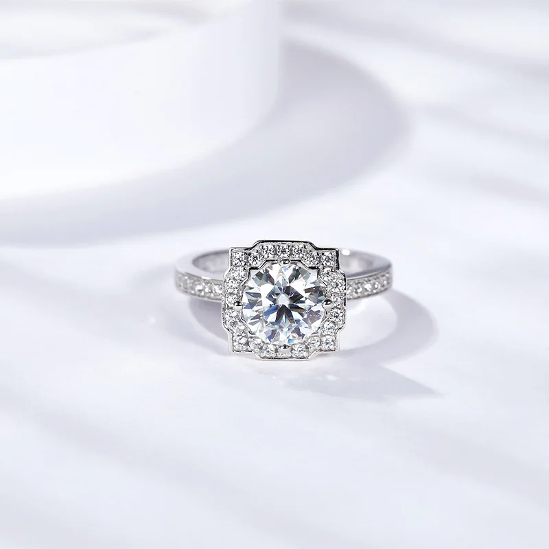 Ruizuan Chinese Jewelry Wholesale Ring 1 Carat Woman Fine Jewelry Engagement Moissanite Ring Vintage Diamond Ring