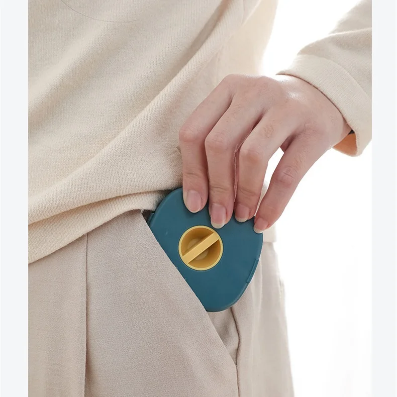 New Design Hot seller Ningbo Consumer Accessories Retractable Cable Management Reels Small Winder Case Charging Cord Organizer